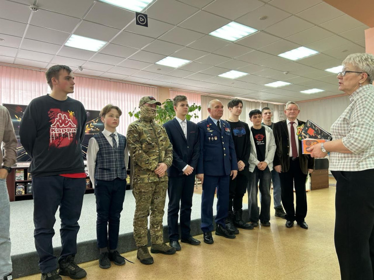 Патриотический вечер "Гордись Отчизна славными сынами".